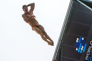 Constantin Popovici, pe locul 2 după prima fază a preliminariilor la Campionatele Mondiale de la Singapore » A avut cea mai dificilă săritură din concurs
