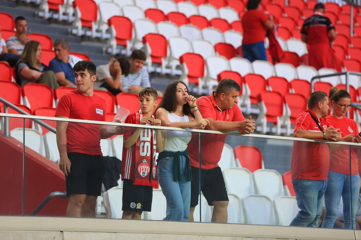 Sepsi - Dinamo, imagini înainte de meci // FOTO: Ionuț Iordache (GSP)