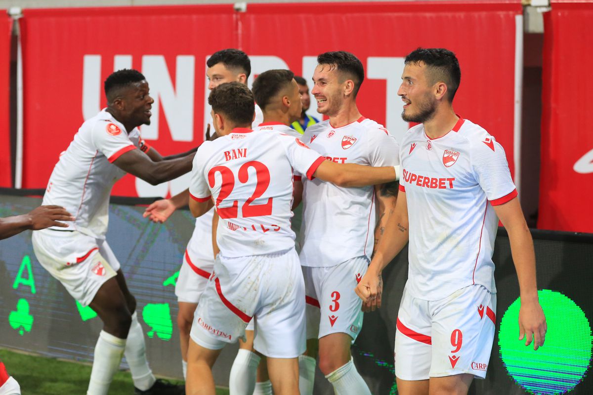 A lucrat la Real Madrid 30 de ani, iar acum urmărește meciuri din Superliga » Pe cine a surprins GSP la Sepsi - Dinamo