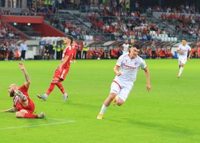 Dinamo - Gloria Buzău, duel tare în etapa #4, chiar de ziua lui Cornel Dinu. Echipele probabile + cele mai bune cote