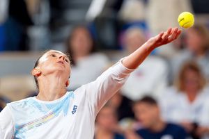 Iga Swiatek - Irina Begu, primul tur de la Jocurile Olimpice » GSP transmite din arenă: Begu salvează două mingi de break și egalează în setul secund