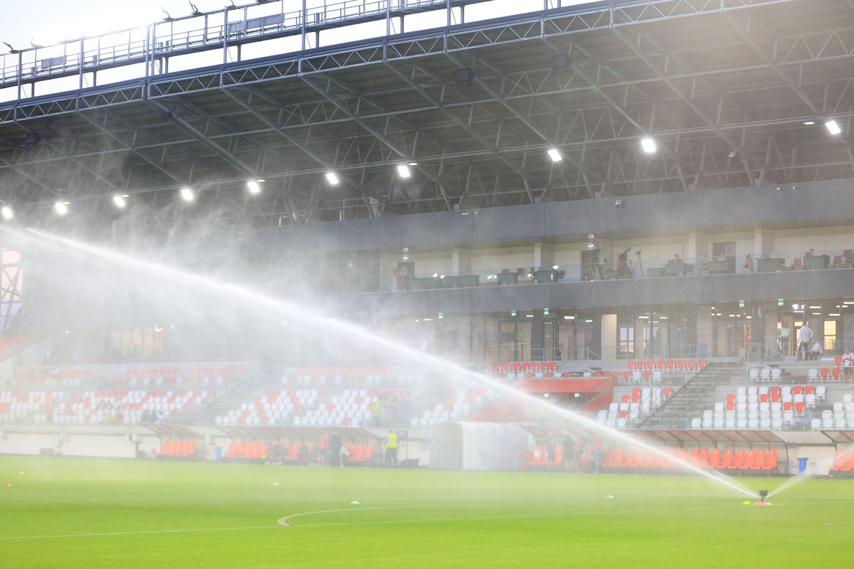 Sepsi - Dinamo, imagini înainte de meci // FOTO: Ionuț Iordache (GSP)