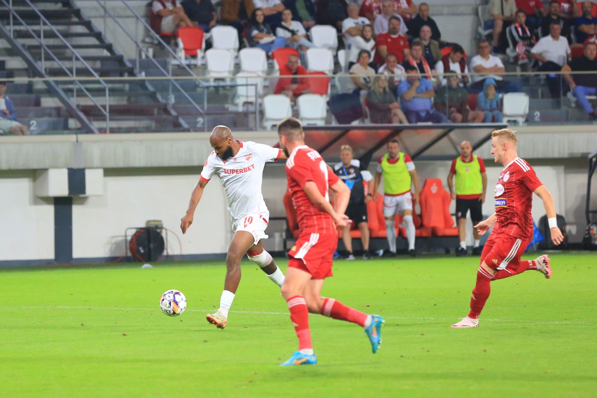 Presa din Israel a făcut anunțul » Cine este jucătorul ofertat de Dinamo