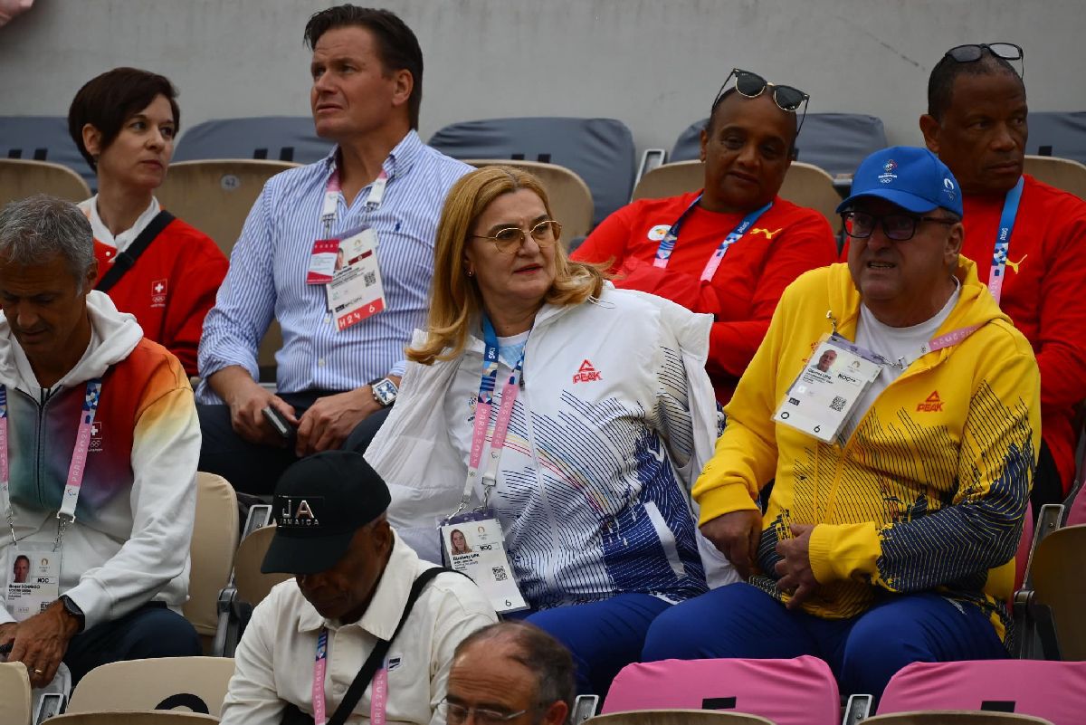 Jaqueline Cristian, victorie MĂREAȚĂ pe legendara arenă „Suzanne Lenglen” » Debutantă la Jocurile Olimpice, a revenit miraculos în fața favoritei gazdelor! Moment glorios pentru România