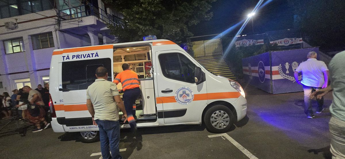Ambulanța la stadion pentru doi jucători, după Oțelul Galați - Dinamo: unul singur a fost dus la spital