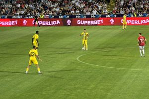 Start în Oțelul - Dinamo: ocazie imensă în minutul 2!