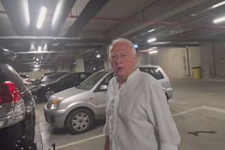 Scandal la finalul meciului FCSB - Farul! „Ceaușescu”, la un pas de bătaie cu Viorel Hrebenciuc: „Borfașule, dă banii!”