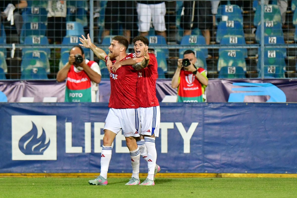 Ultrașii Oțelului continuă conflictul cu șefii clubului: „Cum a fost posibil? Dinamo nu va fi primită niciodată bine aici!”