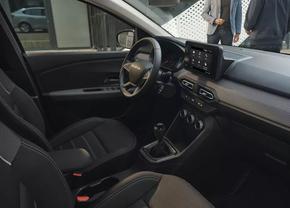 Dacia Logan se schimbă » Cum poate arăta noua versiune a mașinii preferate a românilor