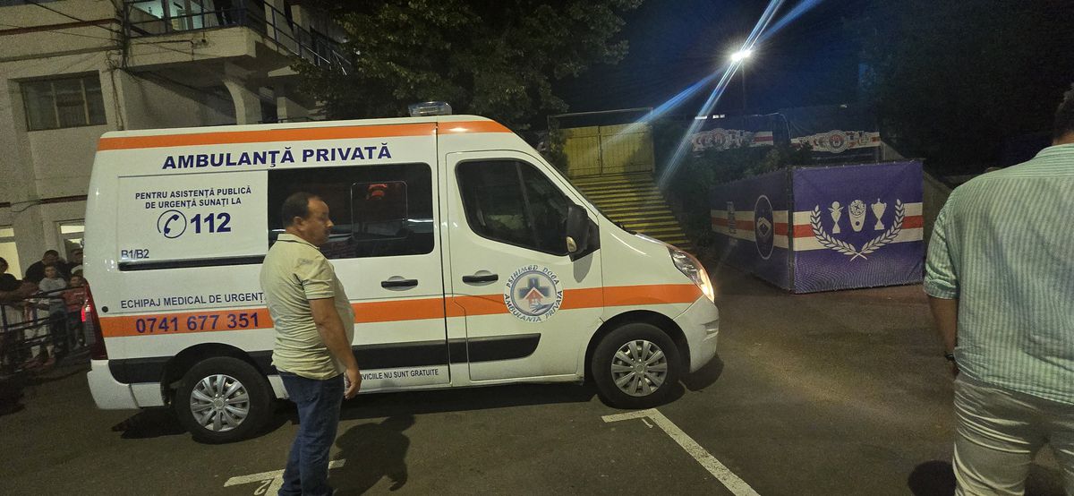 Ambulanța la stadion pentru doi jucători, după Oțelul Galați - Dinamo: unul singur a fost dus la spital