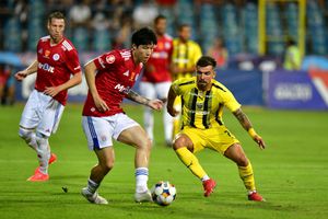 Oțelul - Dinamo, probleme pentru „câini” în debutul partidei: moldovenii forțează deschiderea scorului