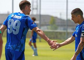 Transfer oficializat de FCU Craiova » Vedeta oltenilor a semnat: „Mult succes!”