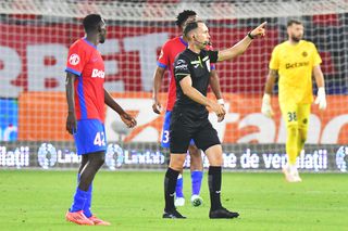 Ce spune Adrian Porumboiu despre arbitrajul de la FCSB - Farul: „E indiscutabil”