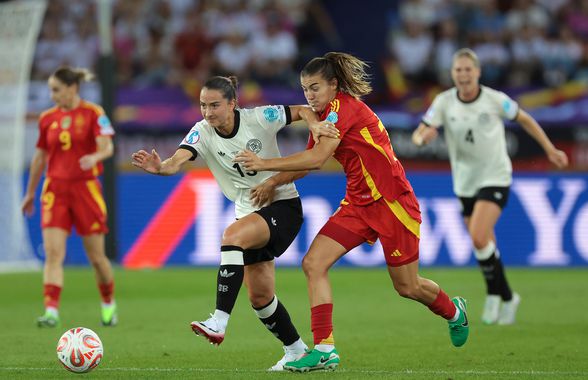 Legenda lui Bayern și a Germaniei transmite răspicat, într-un editorial manifest: „Fotbalul feminin a devenit sport de masă. Este momentul!”