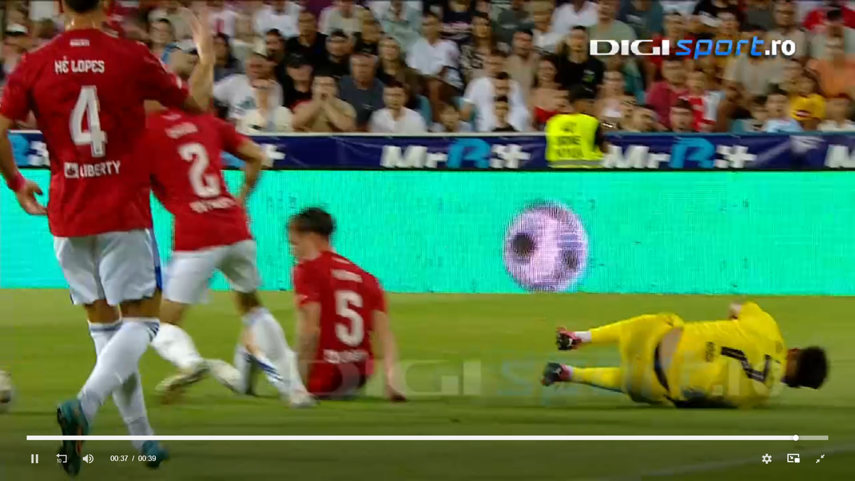 „Mi se cam termină răbdarea” » Andrei Nicolescu, după ce lui Dinamo i s-a refuzat un penalty clar cu Oțelul: „O să-mi schimb optica”