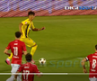 Alexandru Musi a solicitat un penalty în Oțelul - Dinamo. FOTO: captură @Digi Sport
