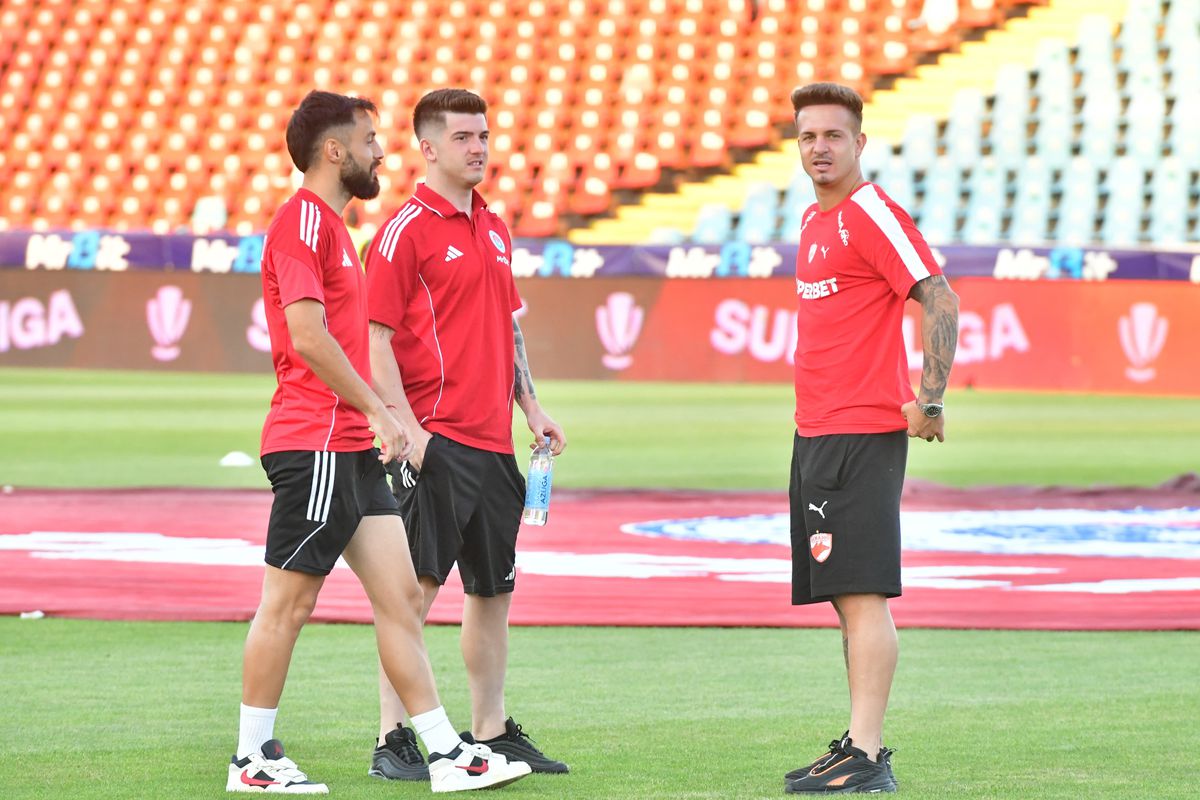 Scandal monstru la vestiare, după Oțelul - Dinamo: „Pleacă, în p**a mea, de la clubul ăsta!”