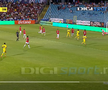 Alexandru Musi a solicitat un penalty în Oțelul - Dinamo. FOTO: captură @Digi Sport