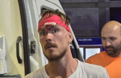 Ambulanța la stadion pentru doi jucători, după Oțelul Galați - Dinamo: unul singur a fost dus la spital