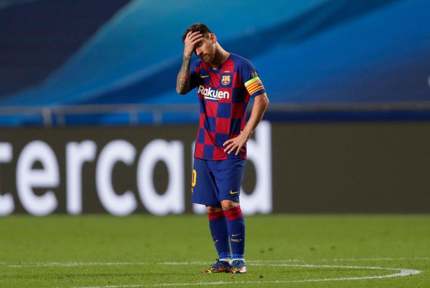 Messi, 33 de ani, avea în contract o clauză de a pleca liber, dar Barça susține că a expirat pe 10 iunie și nu vrea să-i dea drumul pentru mai puțin de 222 de milioane