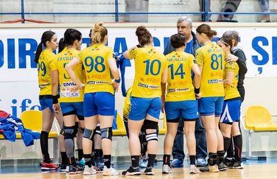 Decizie finală în cazul handbalistelor de la Corona » Pedepse reduse cu 4 până la 7,5 luni pentru fiecare handbalistă de la Corona!