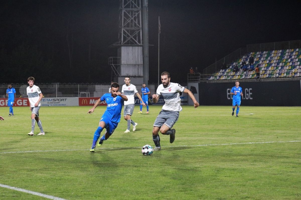 O fostă glorie a Craiovei a dat de pământ cu fotbaliștii lui CS U: „Dureros e că i-au scos niște neica-nimeni. Plângeau și găinile din curte de ciudă!”