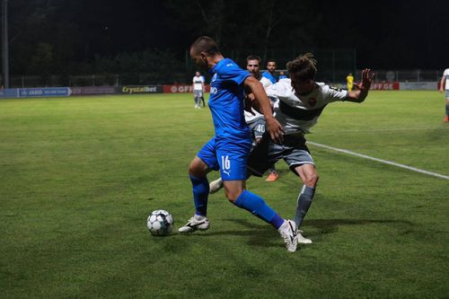 CS Universitatea Craiova a fost eliminată de Lokomotiv Tbilisi (Georgia), scor 0-2, în turul 1 preliminar al Europa League.
