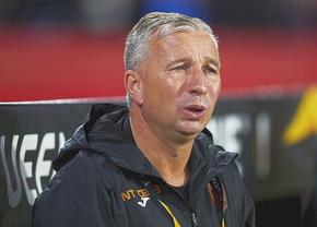 Aflat în drumul spre CFR Cluj, Dan Petrescu este avertizat: „E o problemă, e greu. Nu mai e ce a fost”