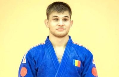 Băiatul pentru care nimic nu e imposibil » Medaliatul cu bronz la Jocurile Paralimpice e singurul sportiv care nu vede absolut deloc: „O singură dată a plâns”