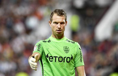 Răzvrătire la CFR Cluj! Jucătorii amenință: „Nu mai mergem la antrenament” » Arlauskis, cel mai vocal: „Nu are cum să ne dea afară pe toți”