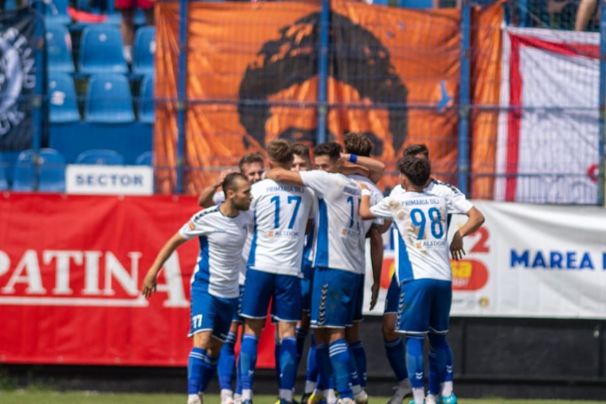 Ce lovitură în Liga 1! FCSB s-a înțeles cu Andrea Compagno de la FCU Craiova: suma uriașă plătită lui Mititelu + prima reacție a lui Becali