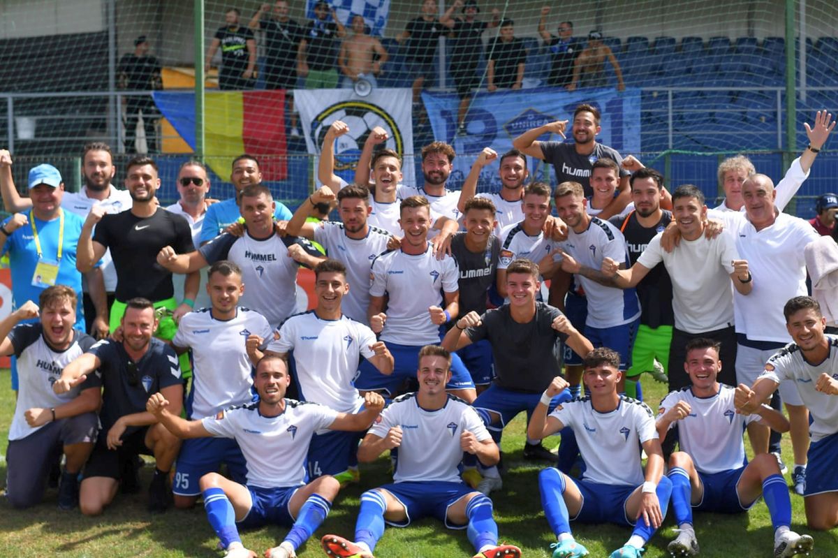 „Câinii” umiliți de Cocian » Cine e fotbalistul care a făcut-o franjuri pe Dinamo: „Un sentiment de nedescris, am cântat întruna”