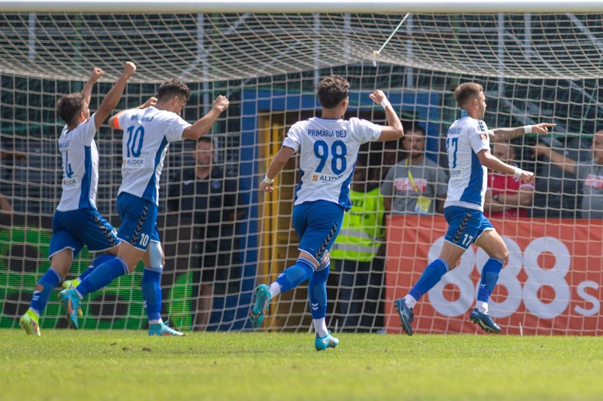 Uimiți de cum au găsit vestiarul după Dinamo - Dej: „Ăsta e cuvântul! Greu de găsit în fotbalul românesc”