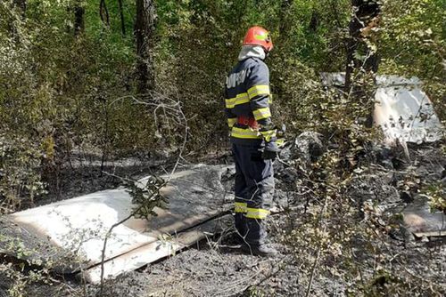 Un avion de mici dimensiuni s-a prăbușit asăzi, în județul Giurgiu / Sursă foto: ISU Giurgiu