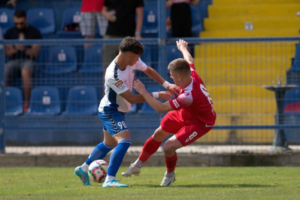 Dinamo - Unirea Dej / Etapa # 4 din Liga 2