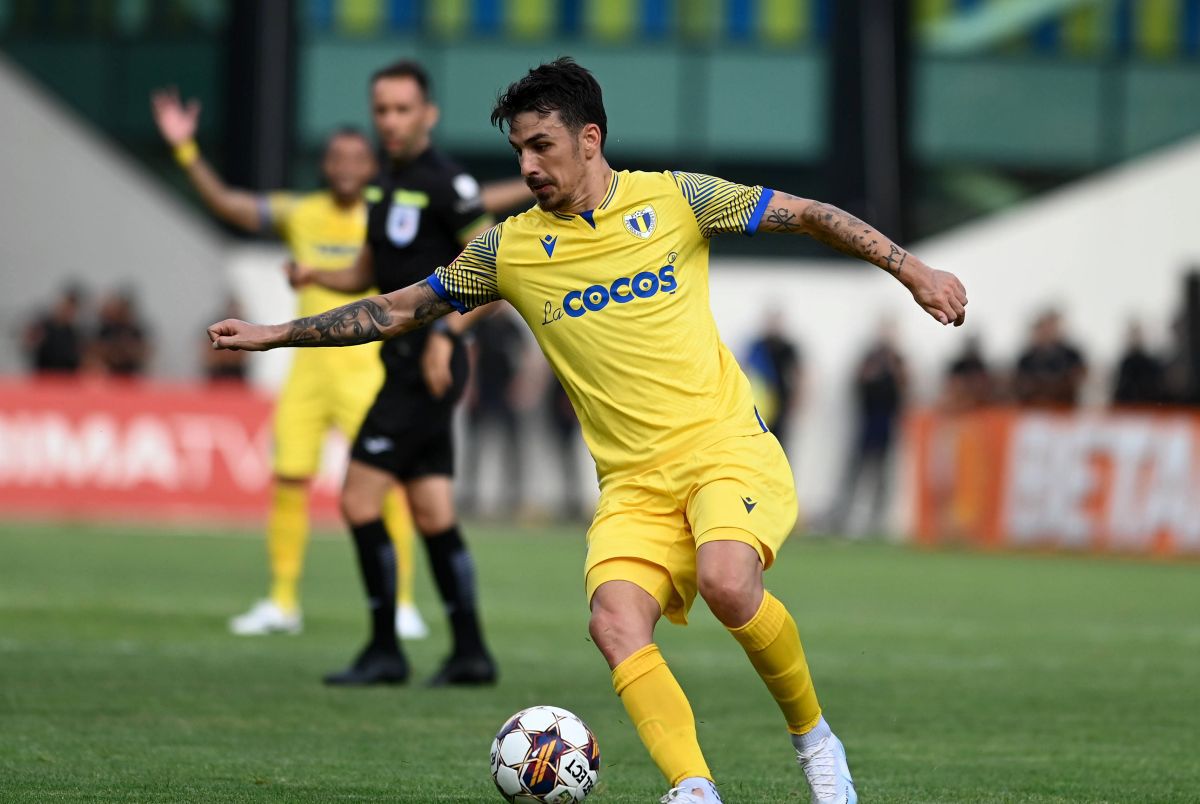 Sergiu Hanca, huiduit de fanii lui Dinamo » Reacția fostului mijlocaș din „Ștefan cel Mare”: „Nu reprezintă clubul”