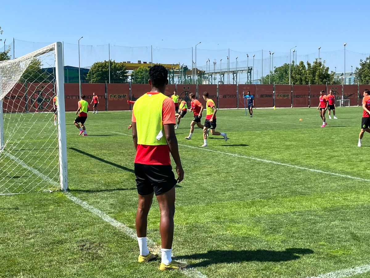 Surpriză la antrenamentul FCSB: cine s-a pregătit cu vicecampioana + Un fotbalist s-a accidentat și a ajuns direct la vestiare