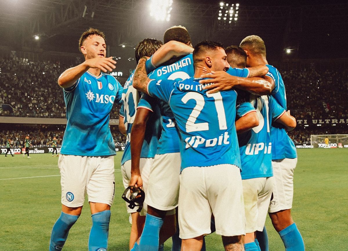 Daniel Boloca a fost titular în Napoli - Sassuolo » Românul a provocat penalty-ul din care campioana a deschis scorul