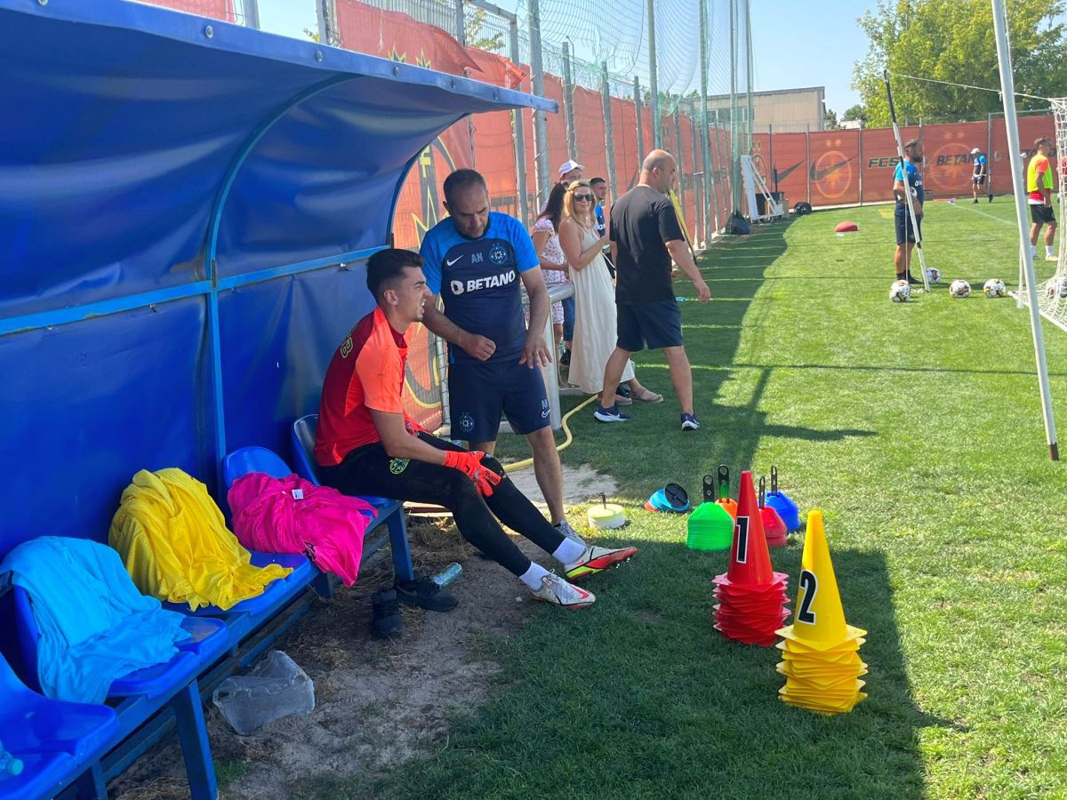 Antrenamentul lui FCSB înaintea meciului cu UTA Arad