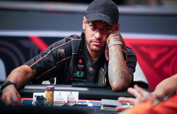 Scandaluri în lanț pentru Neymar » Acuzația adusă atacantului brazilian de o escortă de lux: „Să-și asume!”