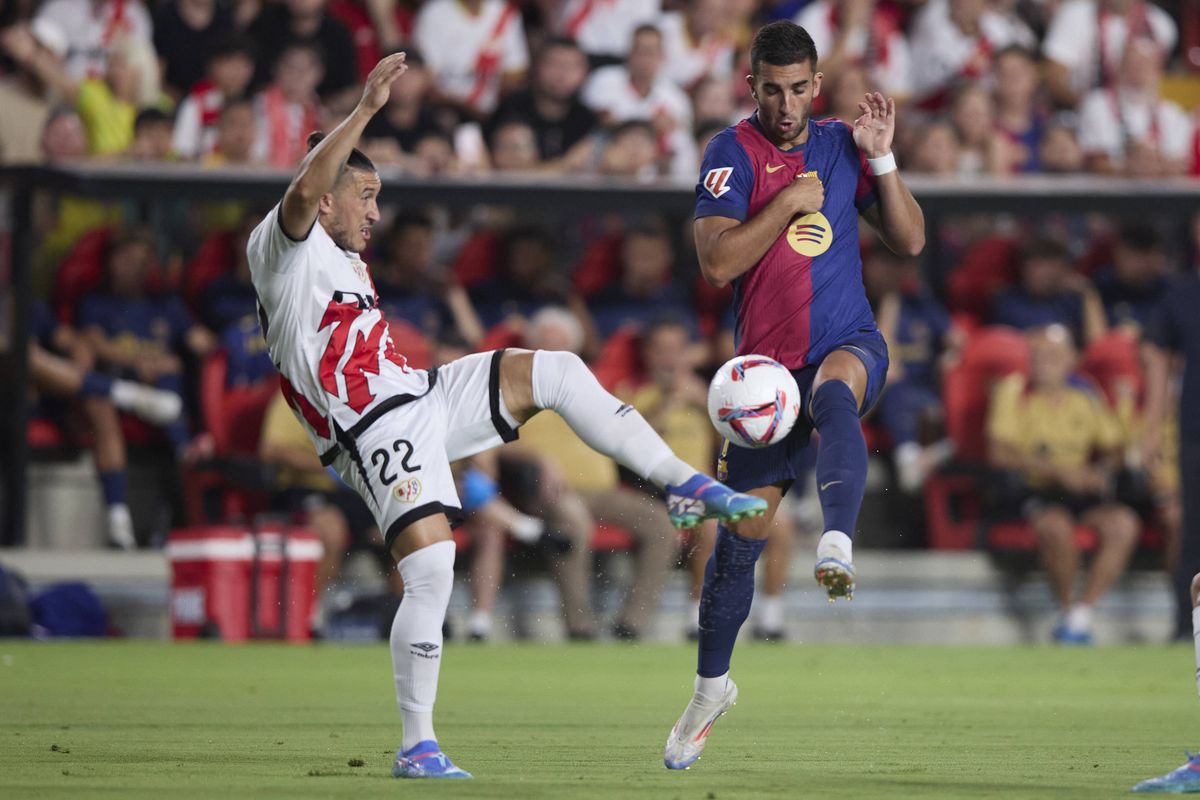 3 din 3! Barcelona câștigă pe terenul lui Vallecano » Dani Olmo, debut cu gol pentru catalani. Rațiu a fost doar rezervă