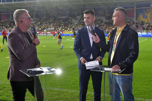 Dan Filoti (în stânga) face parte din echipa de realizatori și reporteri Digi Sport. Foto: Imago Images