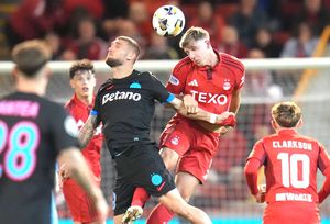 Surpriză! Ce platformă românească de streaming va transmite FCSB - Aberdeen: disponibil cu o condiție geografică