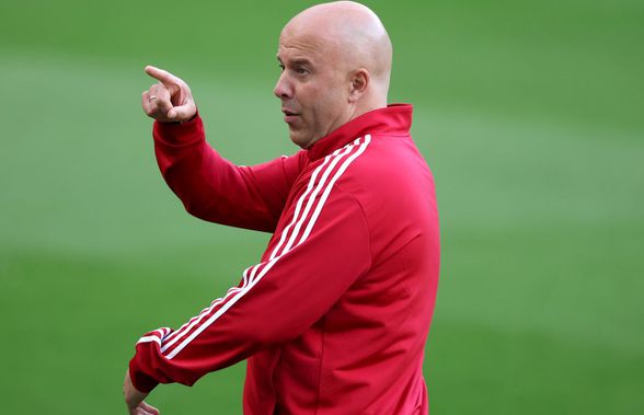 Fostul portar al lui Liverpool îl pune-n gardă pe Arne Slot: „Cu tot respectul, nu a mai trecut prin așa ceva”