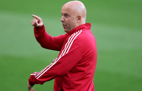 Mesajul lui Slot după ce Newcastle și-a luat atacant » Mutarea îl poate ajuta rapid pe managerul lui Liverpool