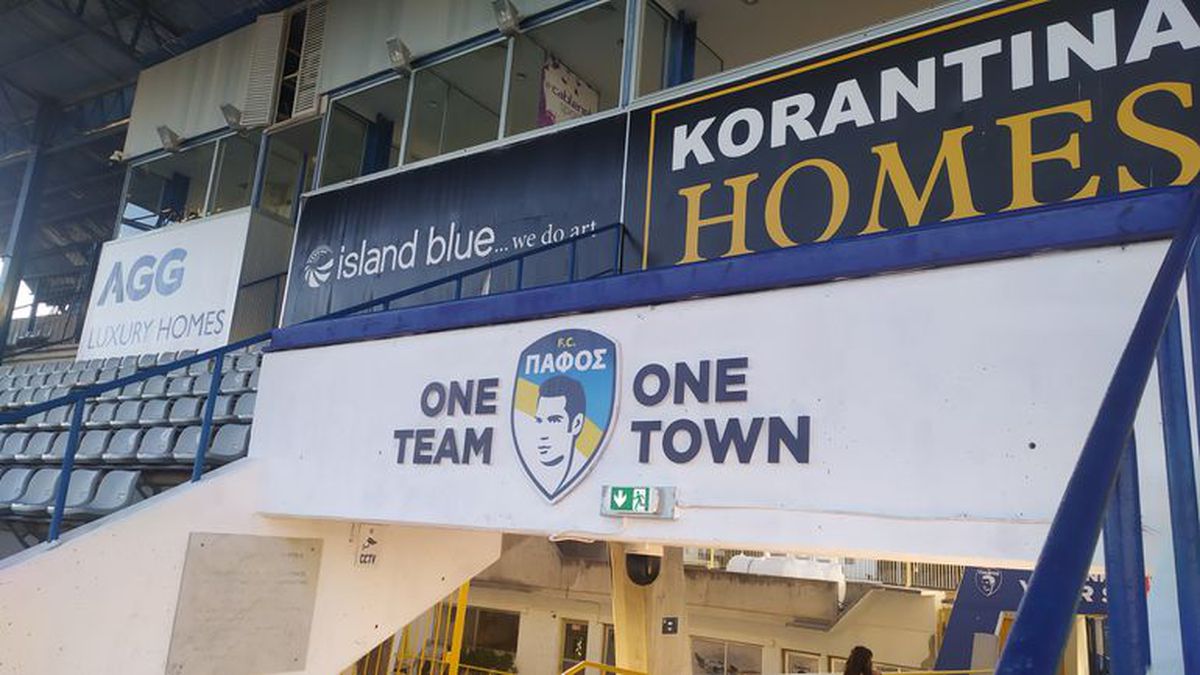 Stadionul celor de la Pafos