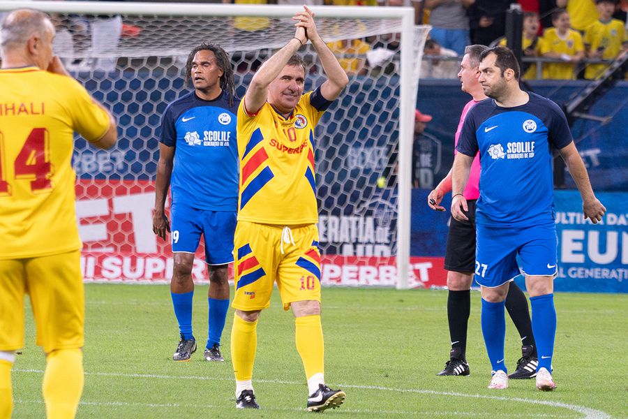 Hagi, coleg cu campionul mondial care a refuzat să cânte imnul: „L-au făcut canibal pe străbunicul meu!”