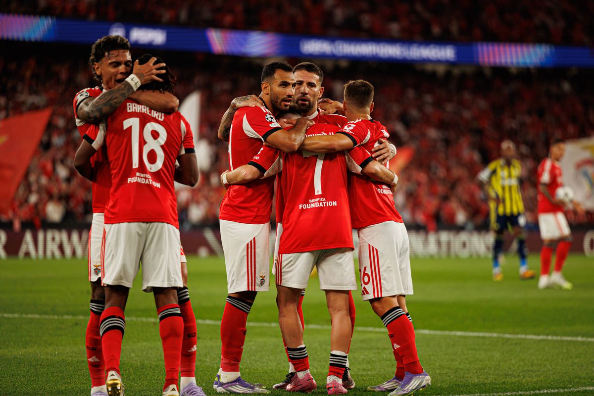 Manchester United a pus deja două nume pe lista de posibili înlocuitori pentru Ruben Amorim