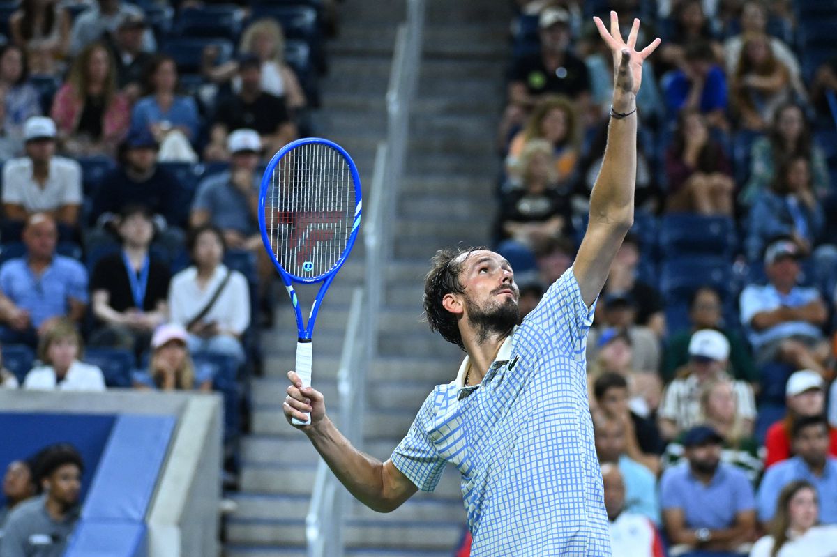 Daniil Medvedev ar putea fi sancționat drastic pentru scandalul de la US Open