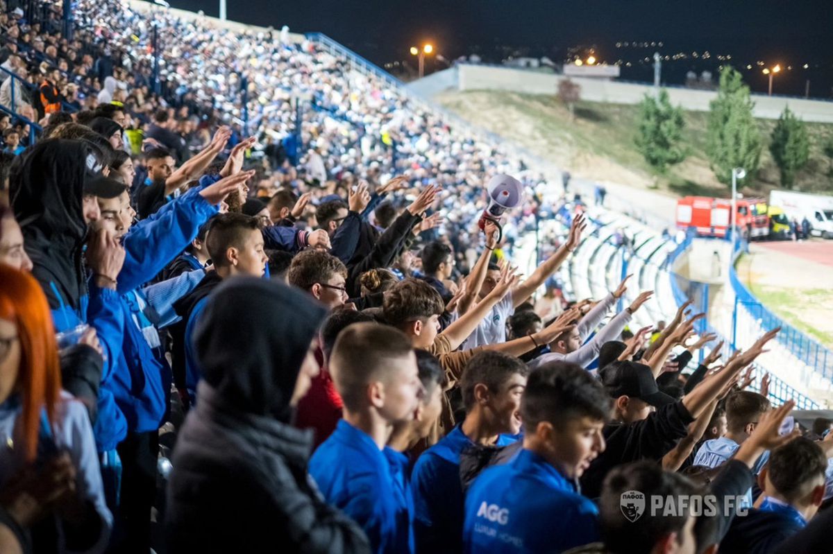 S-au calificat în grupa de Liga Campionilor, dar n-au stadion » Copaci în loc de peluze